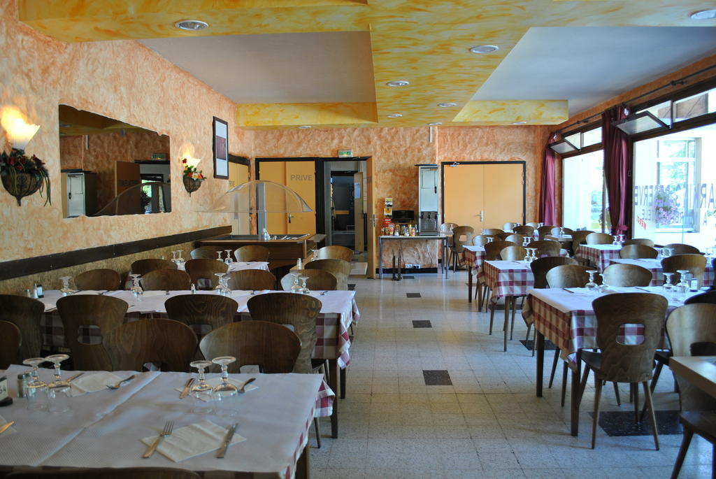 Hotel Belledonne Le Bourg-dʼOisans エクステリア 写真