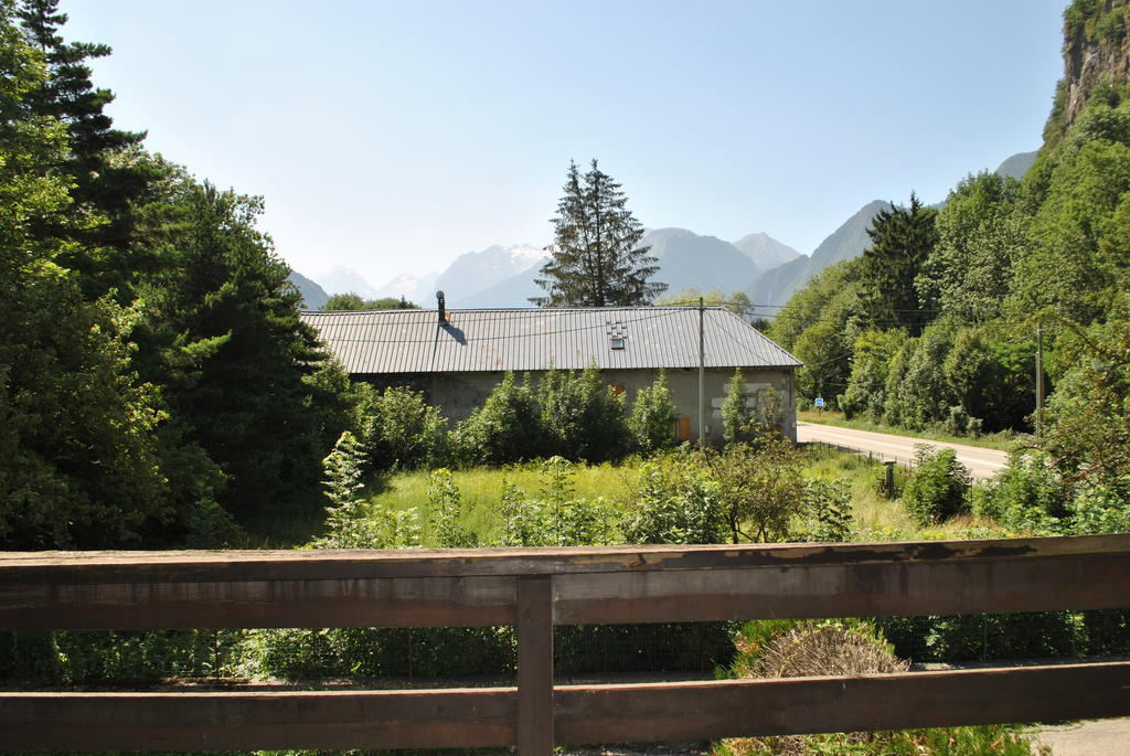 Hotel Belledonne Le Bourg-dʼOisans エクステリア 写真