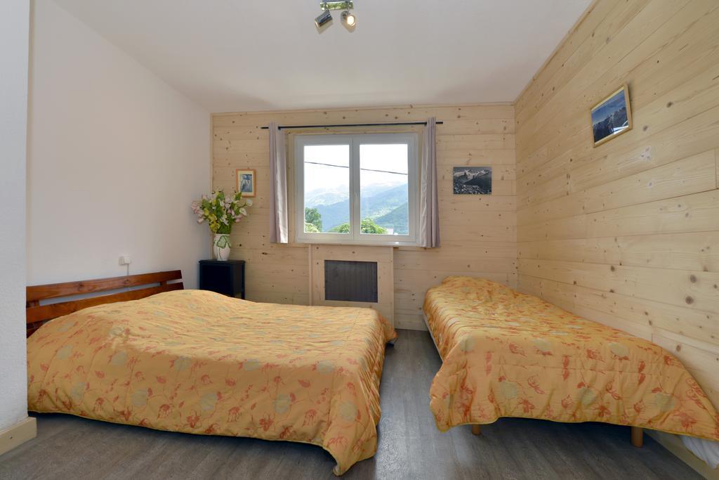 Hotel Belledonne Le Bourg-dʼOisans エクステリア 写真